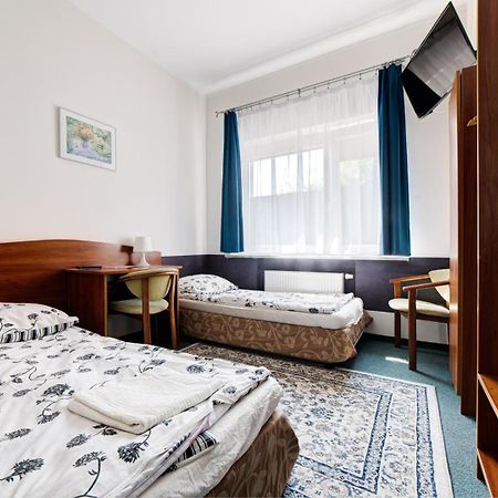 Hotel Norbit Grodzisk Mazowiecki Exterior foto