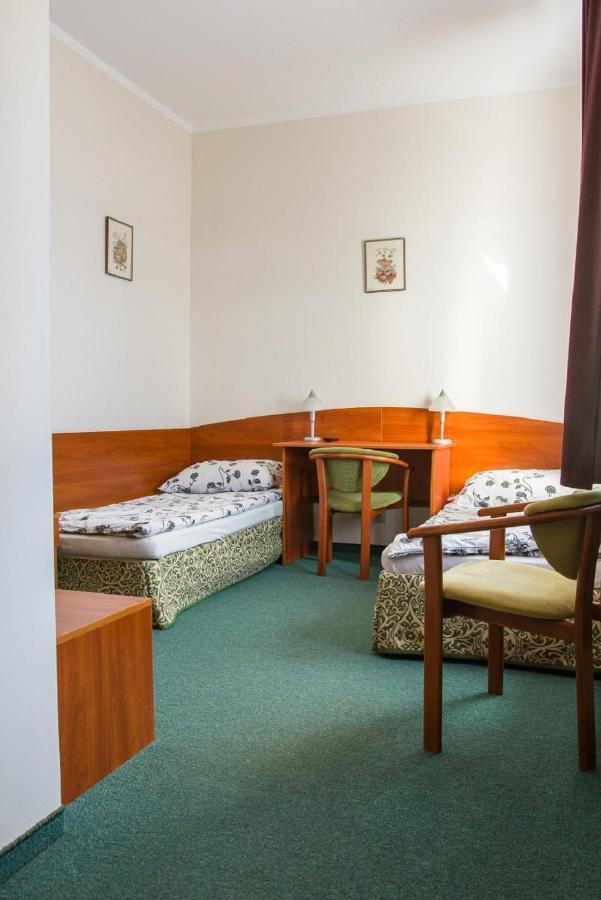 Hotel Norbit Grodzisk Mazowiecki Exterior foto