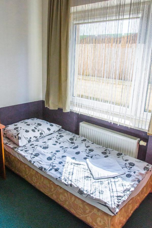 Hotel Norbit Grodzisk Mazowiecki Exterior foto